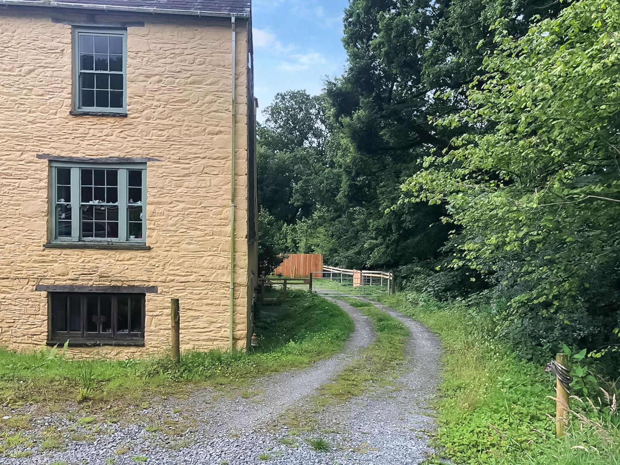Villa Ynywsen Dairy Flat Llanfynydd Exterior foto